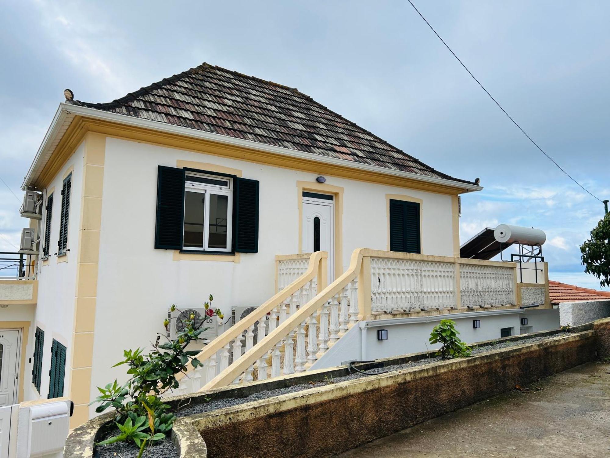 Ferienwohnung Noite'S House - Prazeres Exterior foto